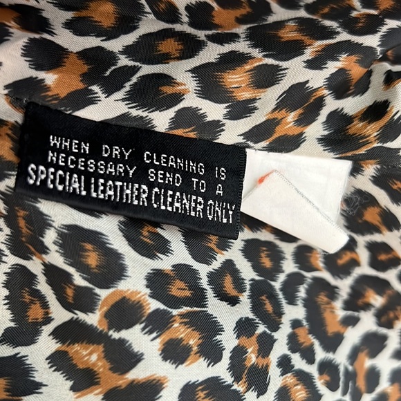 Wilson's Leather Jacket size medium - Picture 8 of 9